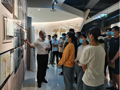 水利乐动手机版(中国)系开展毕业生党员离校教育765.png 水利乐动手机版(中国)系开展毕业生党员离校教育765.png